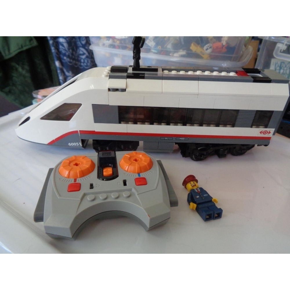 Lego City 60051 High Speed Passenger Train Remote Complete w/ Minifigures